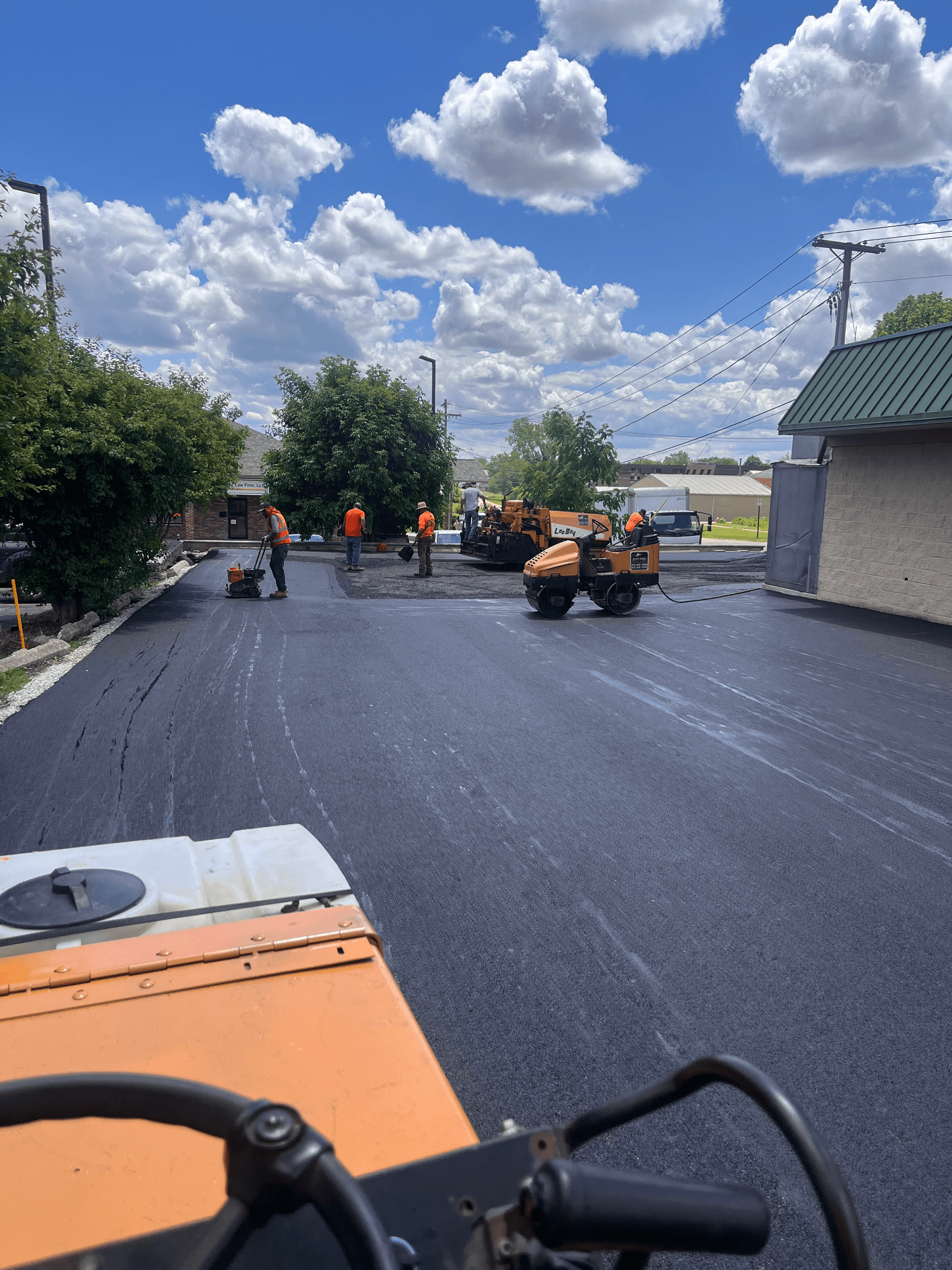 Black Stallion Paving Team